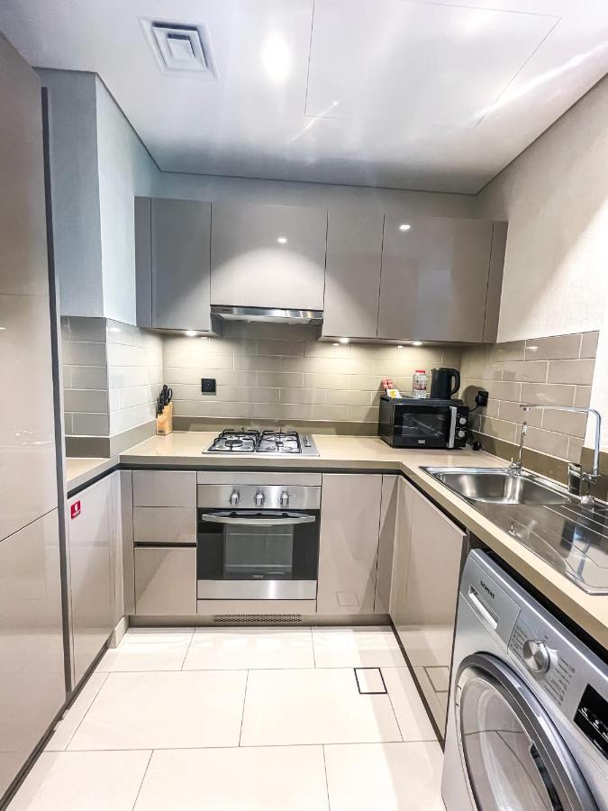 דובאי Stay By Latinem Luxury Studio Holiday Home G6-6103 Near Burj Khalifa מראה חיצוני תמונה