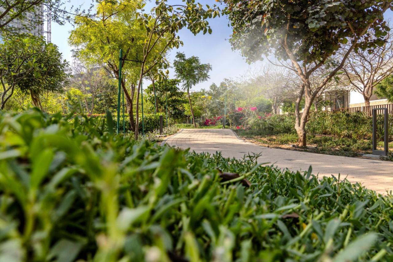 דובאי Stay By Latinem Luxury Studio Holiday Home G6-6103 Near Burj Khalifa מראה חיצוני תמונה